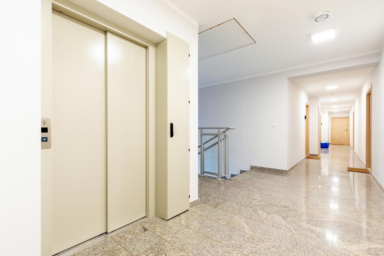 Wind Rose Quarter Apartments By Noclegi Renters シフィノウイシチェ エクステリア 写真