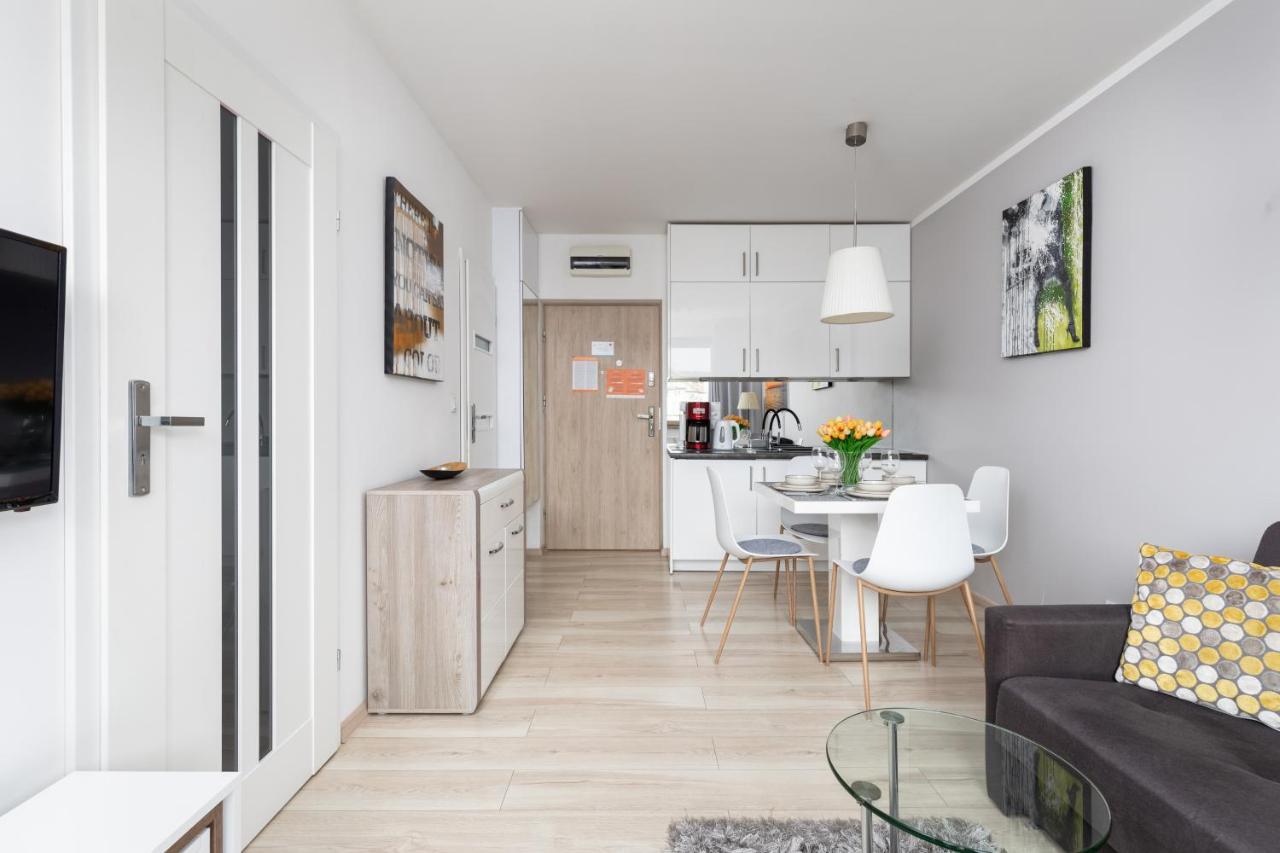 Wind Rose Quarter Apartments By Noclegi Renters シフィノウイシチェ エクステリア 写真