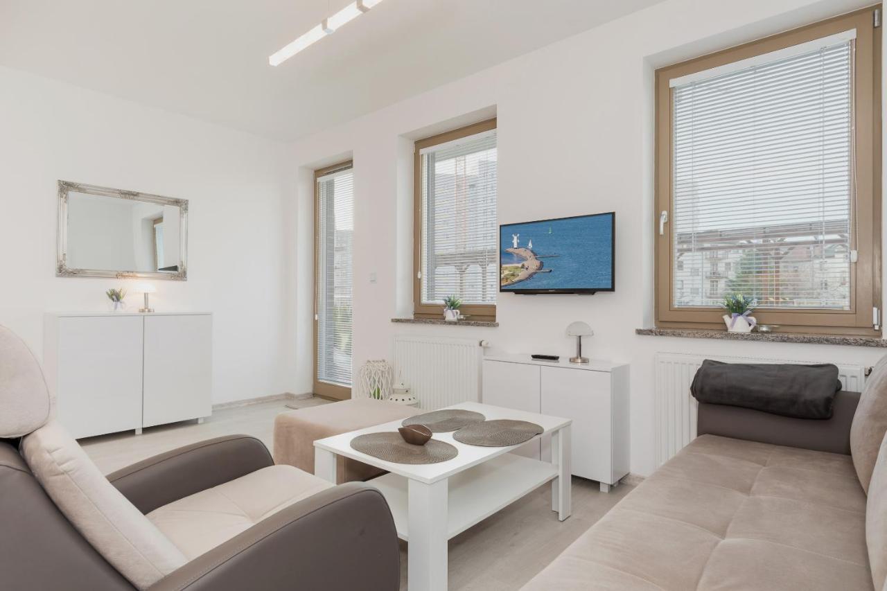 Wind Rose Quarter Apartments By Noclegi Renters シフィノウイシチェ エクステリア 写真